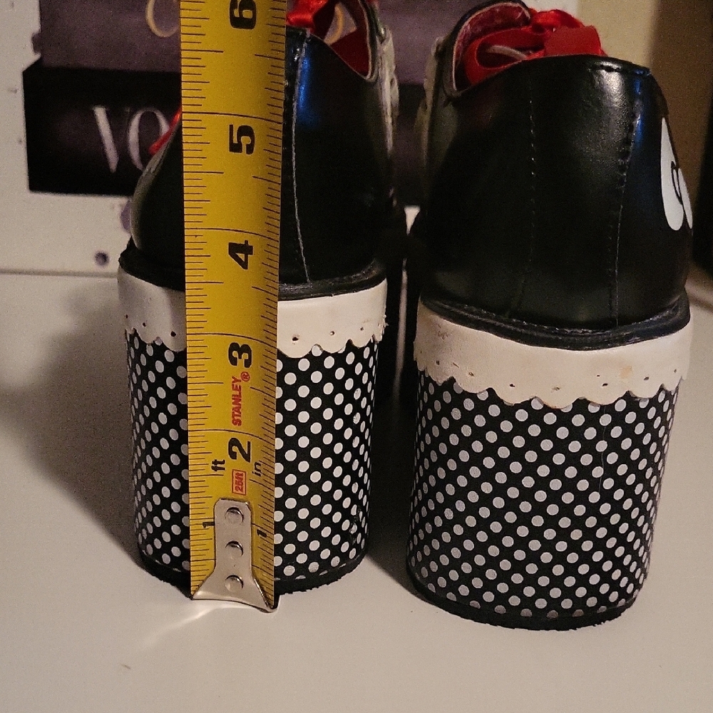 T.U.K X Hello Kitty Black and White Platform Shoes with Red Silk Laces - Picture 10 of 10
